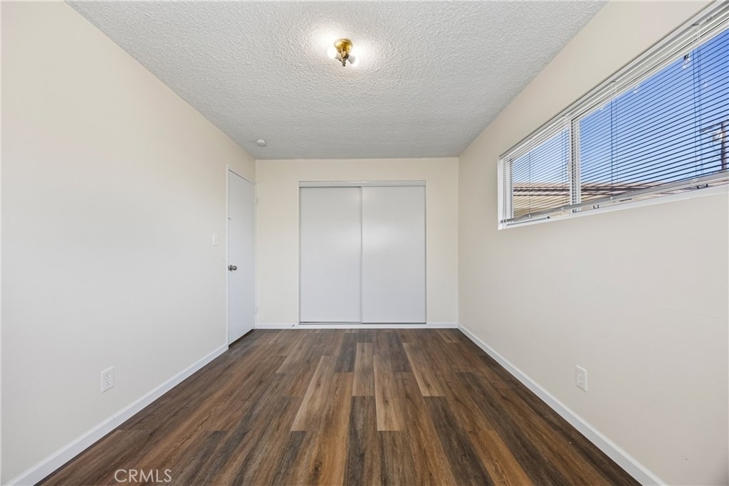 574 N 6th Street - Photo 6
