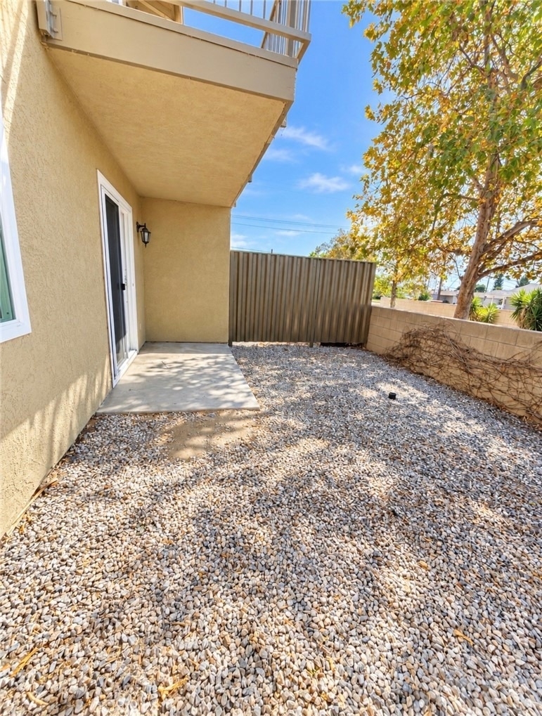 1200 S San Antonio Avenue - Photo 4