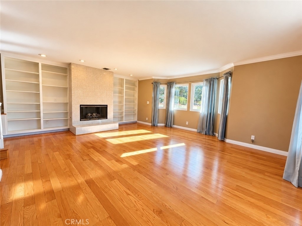 2031 Gardi - Photo 1