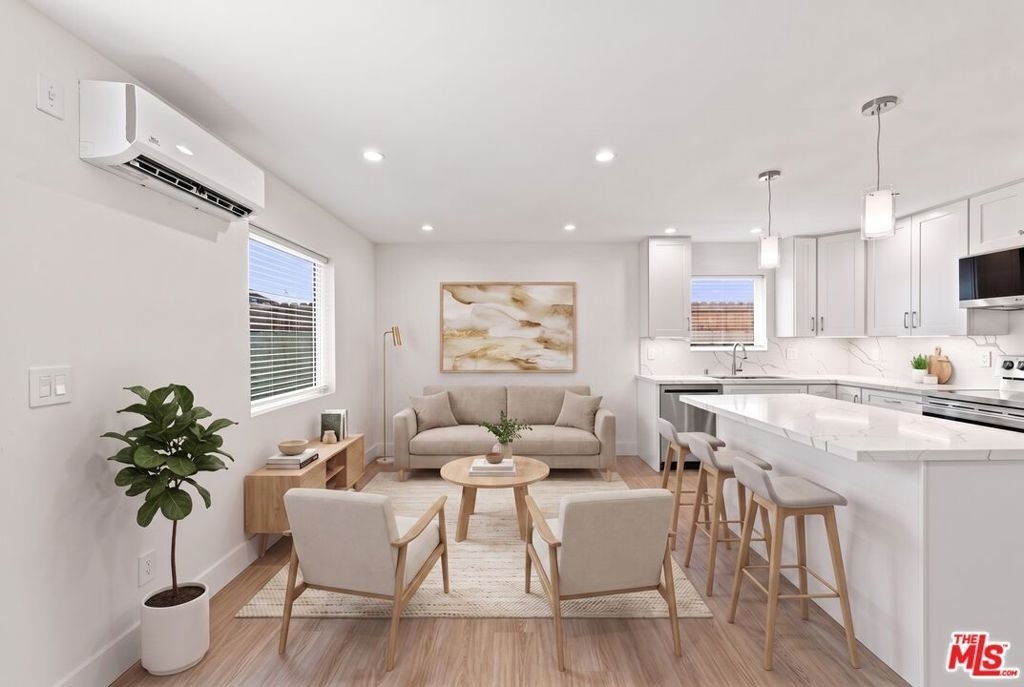 20212 W Gault Street - Photo 5