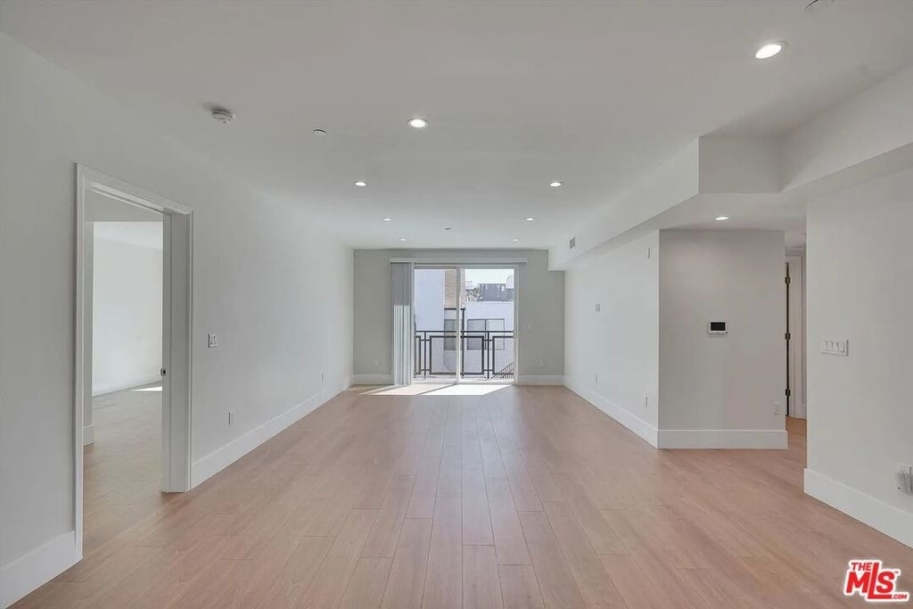 14419 Riverside Drive - Photo 14
