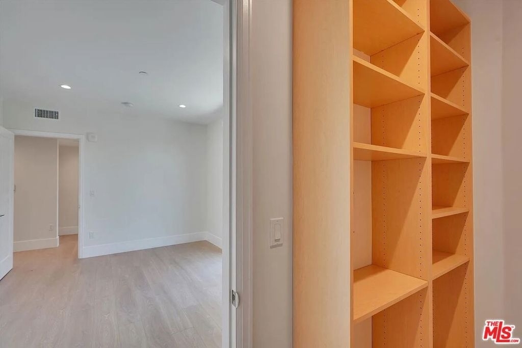 14419 Riverside Drive - Photo 19