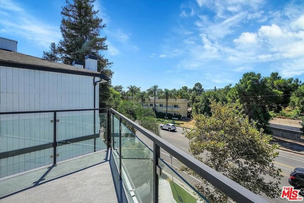 14419 Riverside Drive - Photo 21