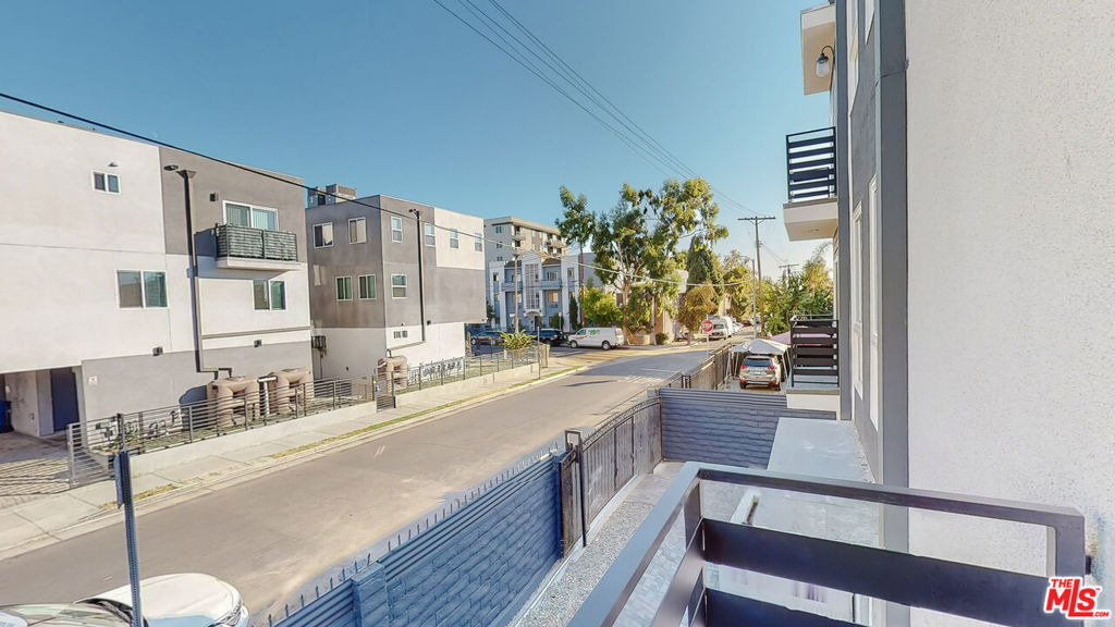 307 Rosemont Avenue - Photo 28