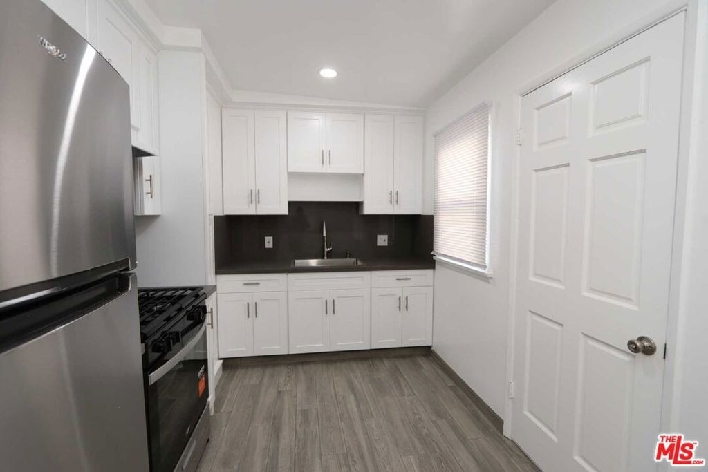 1805 Silver Lake Boulevard - Photo 6