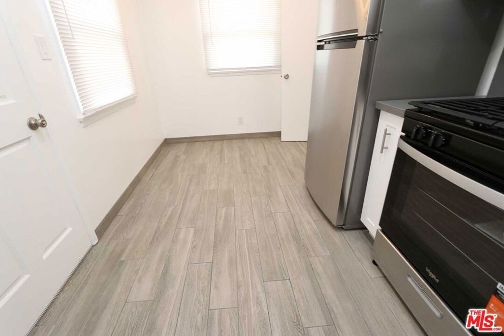 1805 Silver Lake Boulevard - Photo 14