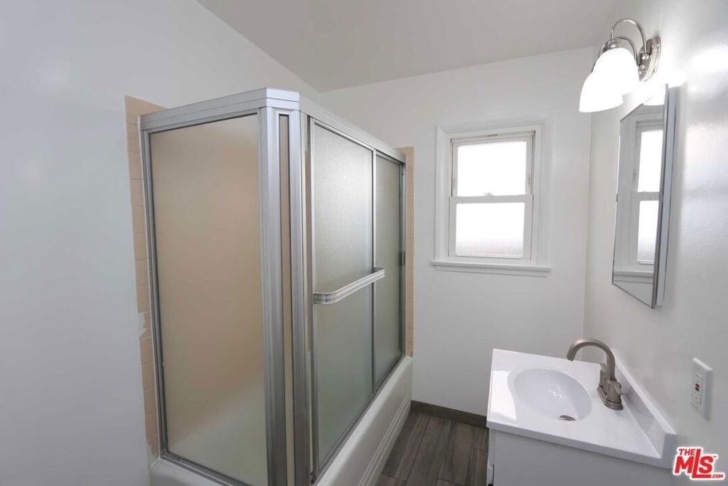 1805 Silver Lake Boulevard - Photo 10