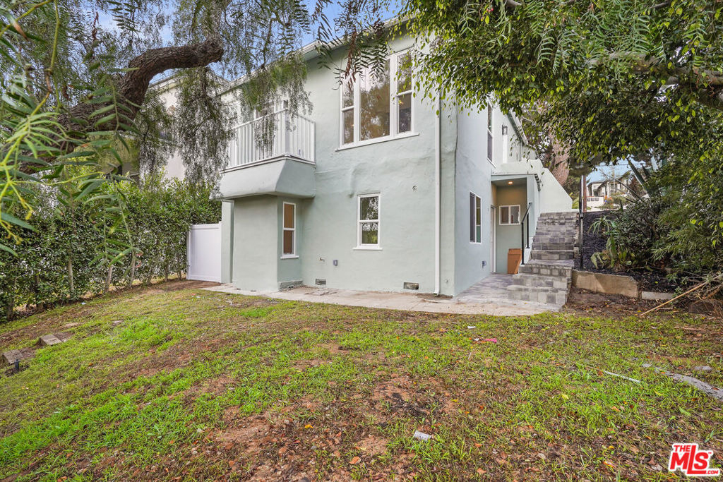 726 Pier Avenue - Photo 1