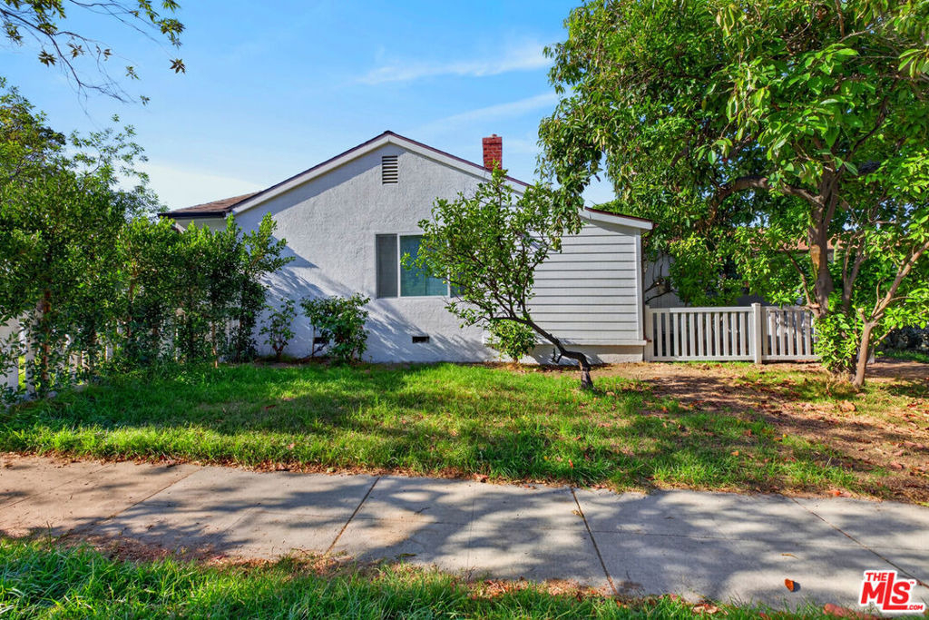 441 Dartmouth Road - Photo 41