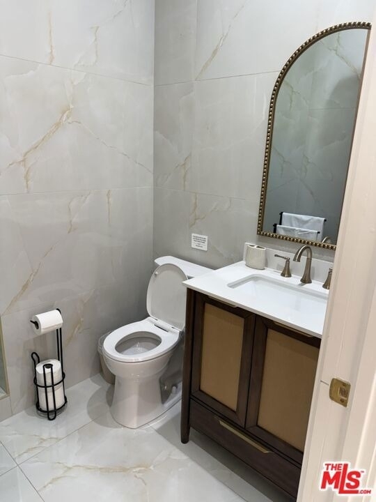 11313 Zelzah Avenue - Photo 8
