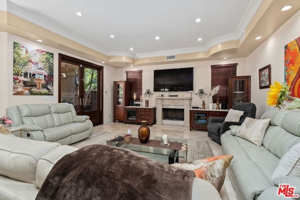 5303 Mecca Avenue - Photo 10
