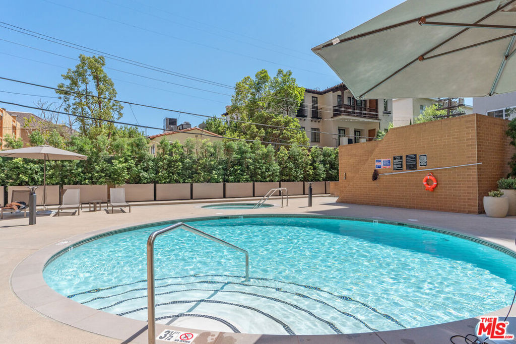 10430 Wilshire Boulevard - Photo 21
