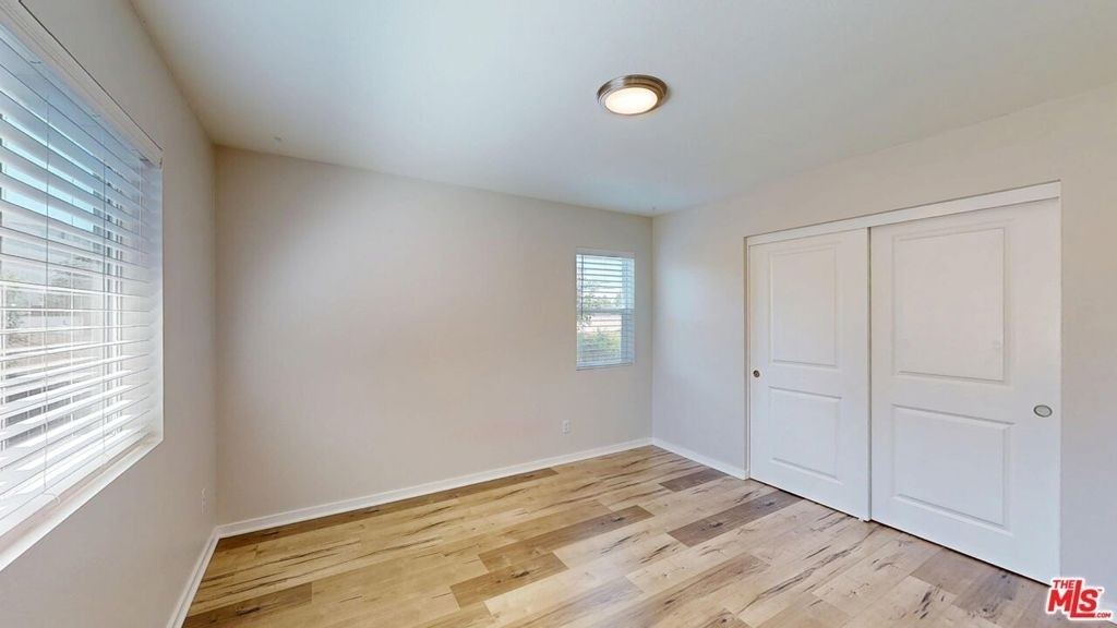 15033 Hartland Street - Photo 11