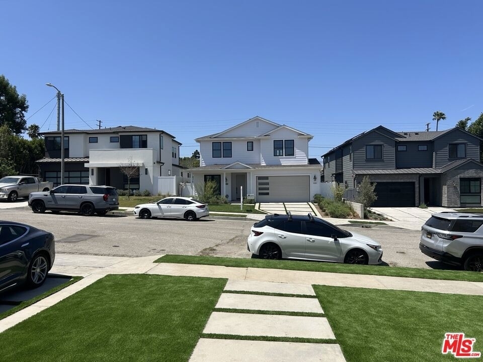11960 Modjeska Place - Photo 5
