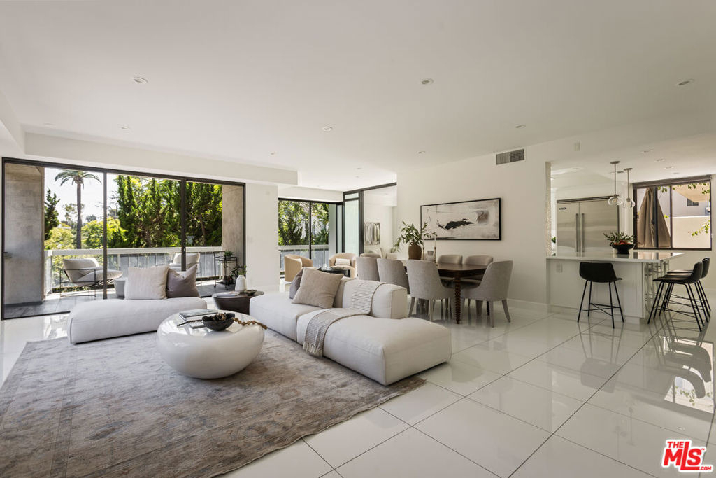 4460 Wilshire Boulevard - Photo 6