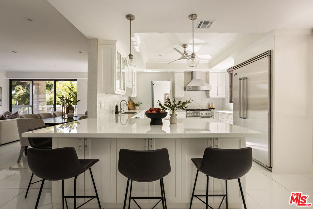 4460 Wilshire Boulevard - Photo 27