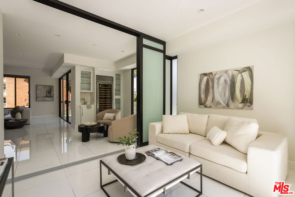 4460 Wilshire Boulevard - Photo 22