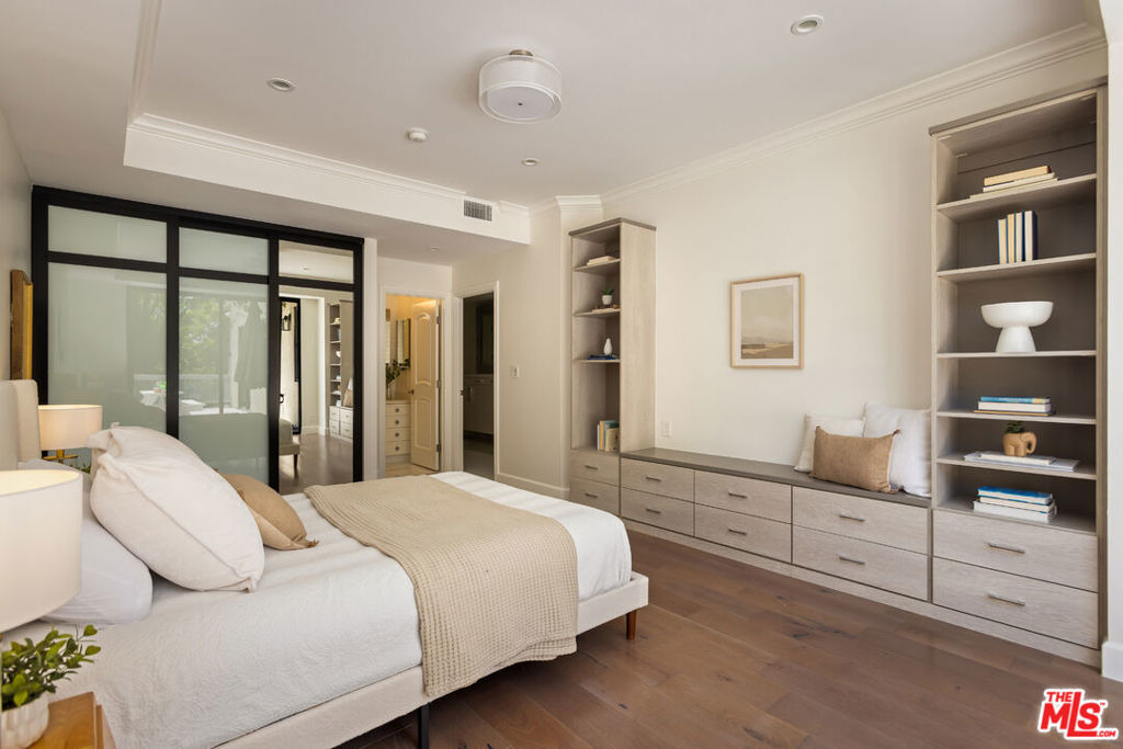 4460 Wilshire Boulevard - Photo 52