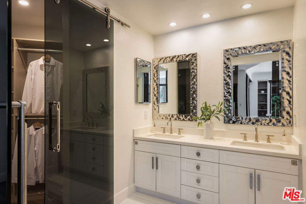 4460 Wilshire Boulevard - Photo 44