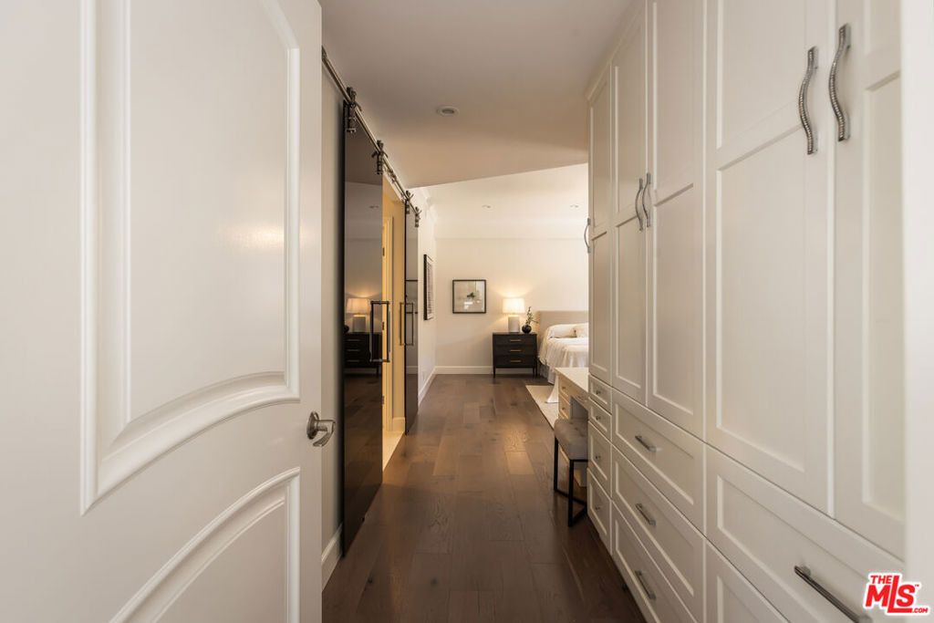 4460 Wilshire Boulevard - Photo 36