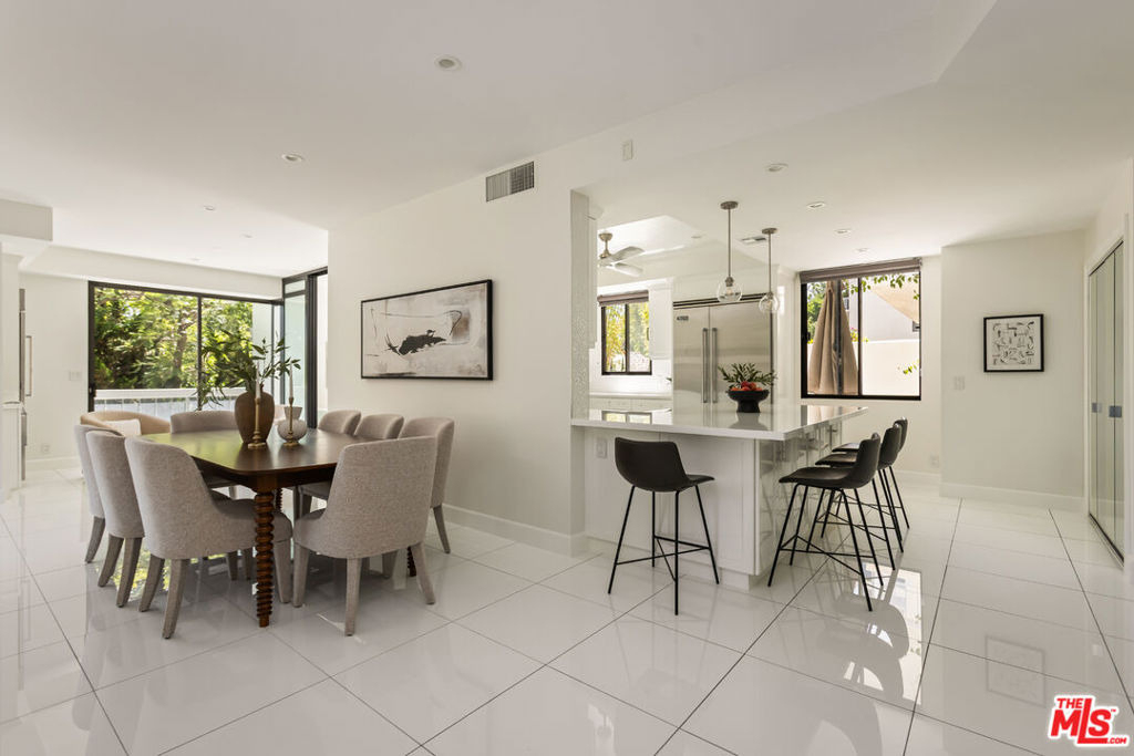 4460 Wilshire Boulevard - Photo 12