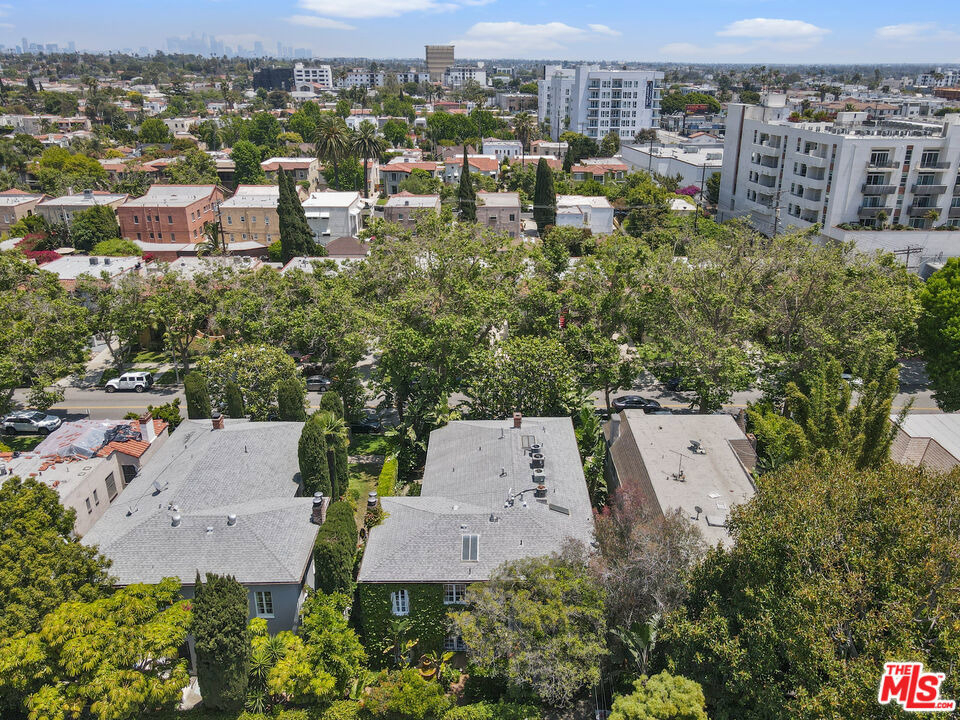 1233 N Crescent Heights Boulevard - Photo 32