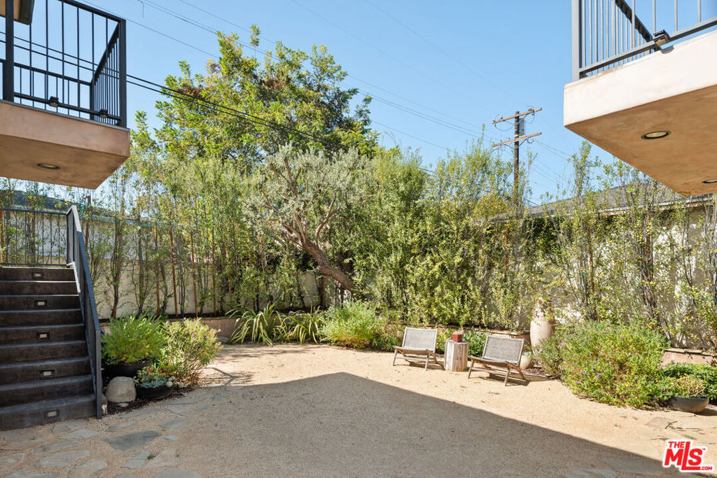 6152 W 77th Street - Photo 12