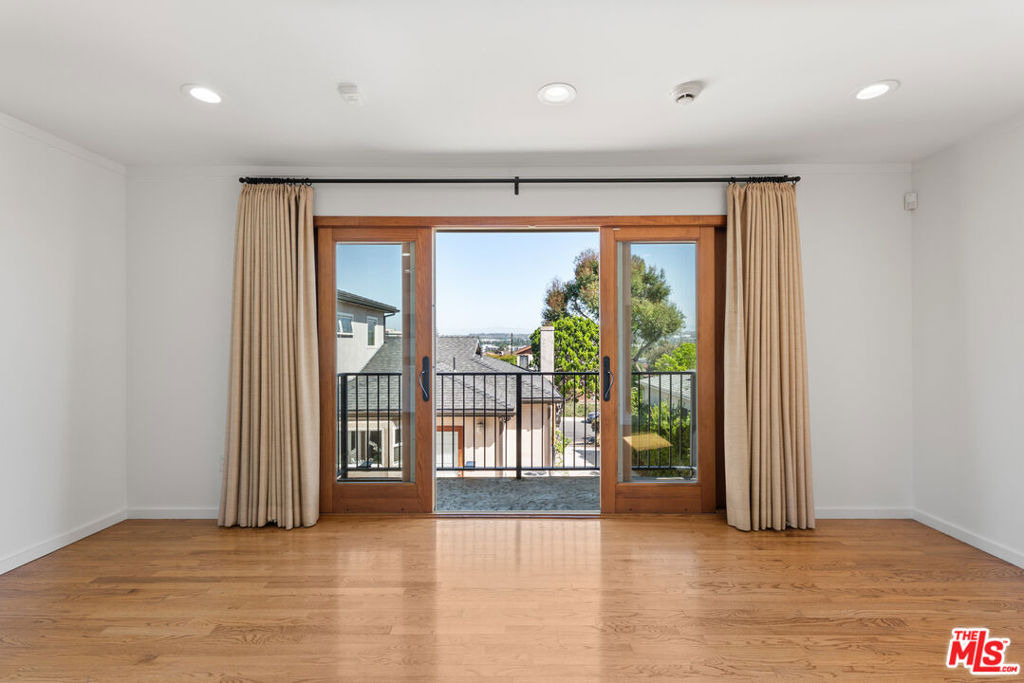 6152 W 77th Street - Photo 6
