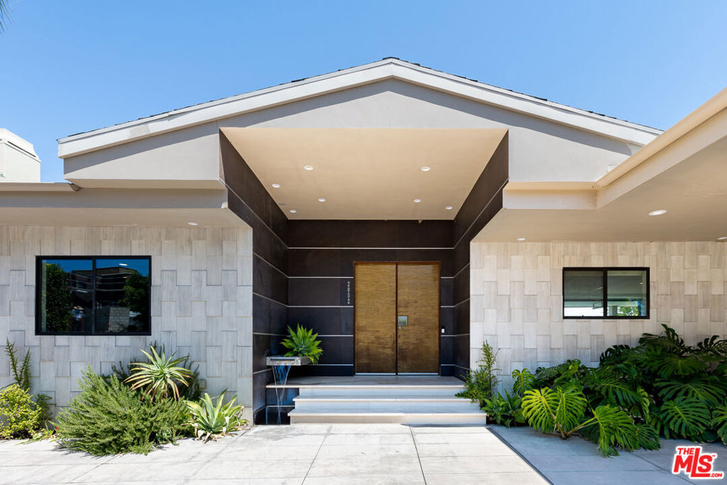 2052 Stradella Road - Photo 4