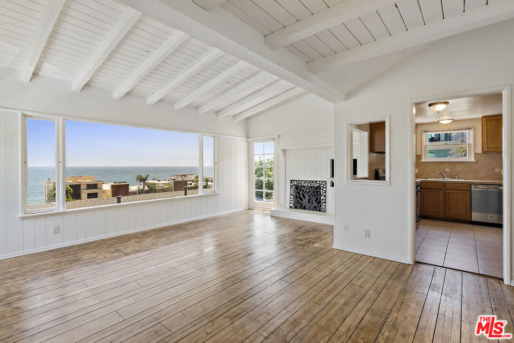 22607 Pacific Coast Highway - Photo 5