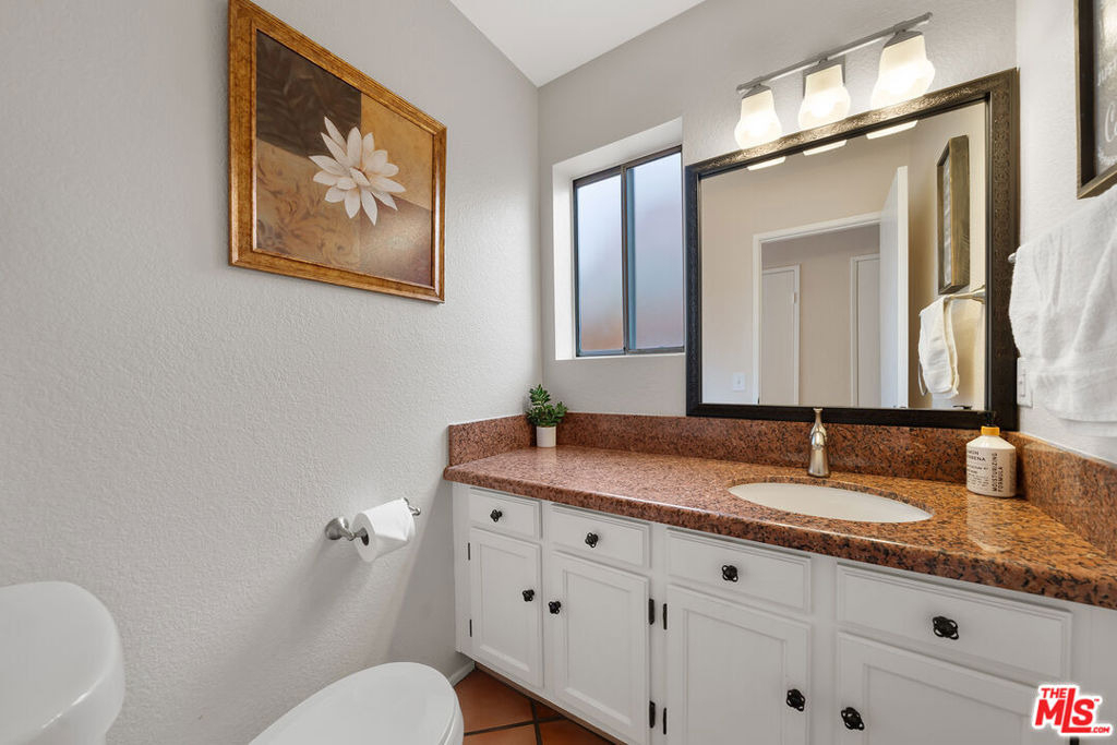 39767 Creative Drive - Photo 23