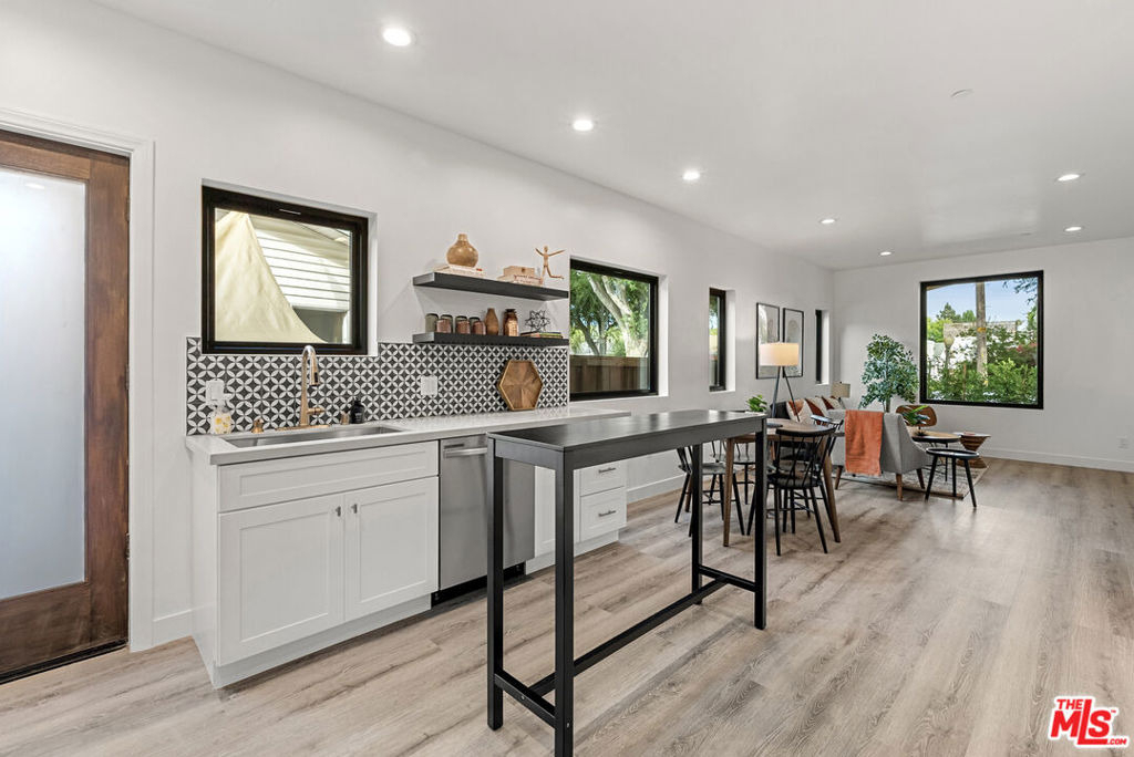 8929 Hubbard Street - Photo 15