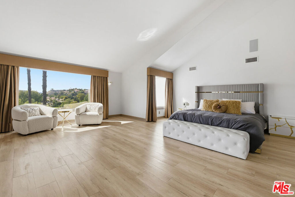24366 La Masina Court - Photo 19