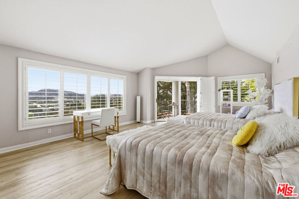 24366 La Masina Court - Photo 40