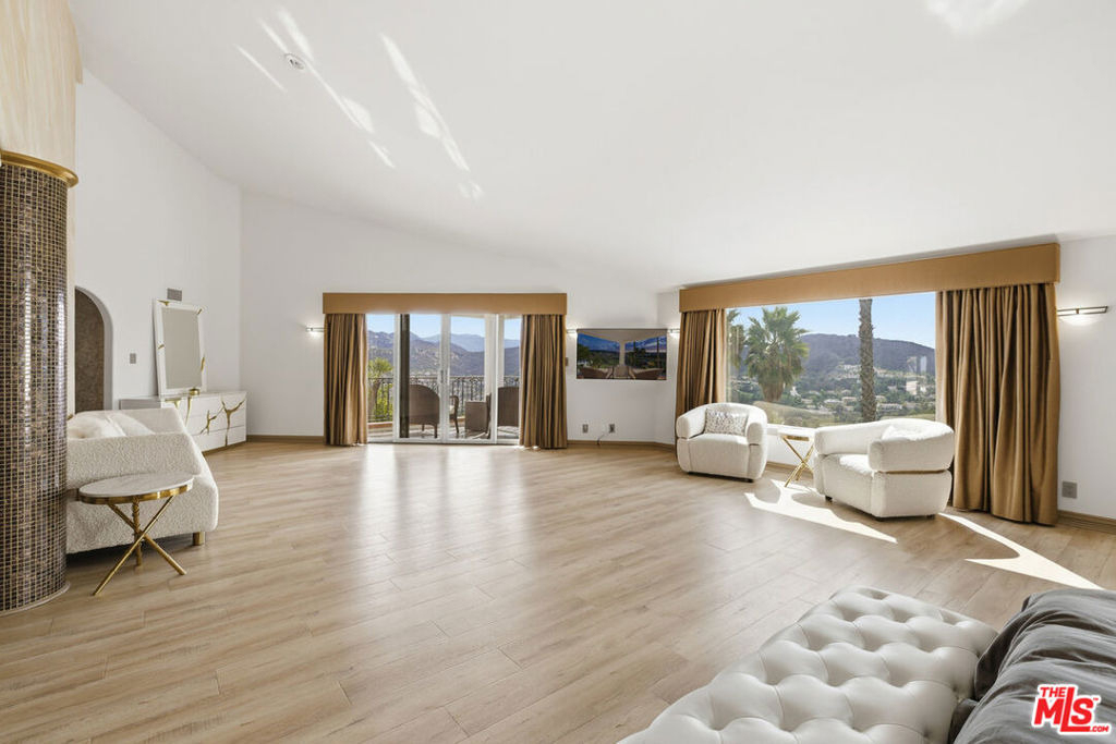 24366 La Masina Court - Photo 20