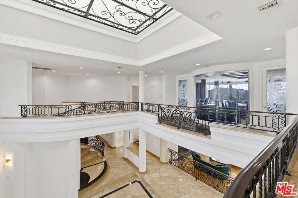 24366 La Masina Court - Photo 30