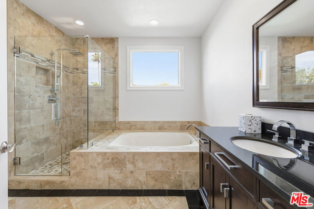 24366 La Masina Court - Photo 36