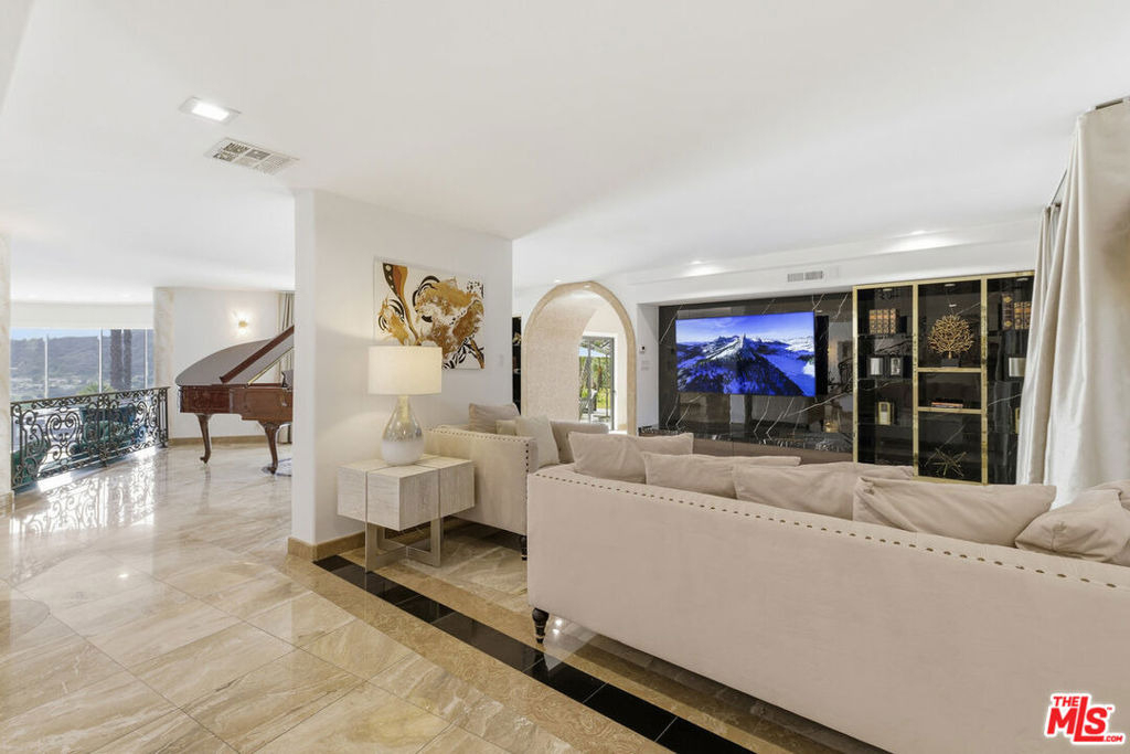 24366 La Masina Court - Photo 10