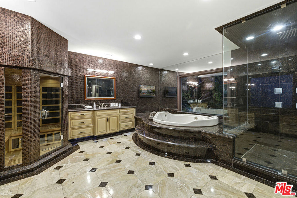 24366 La Masina Court - Photo 23