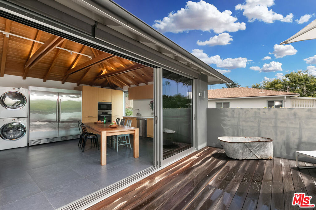 1807 Montana Ave - Photo 18