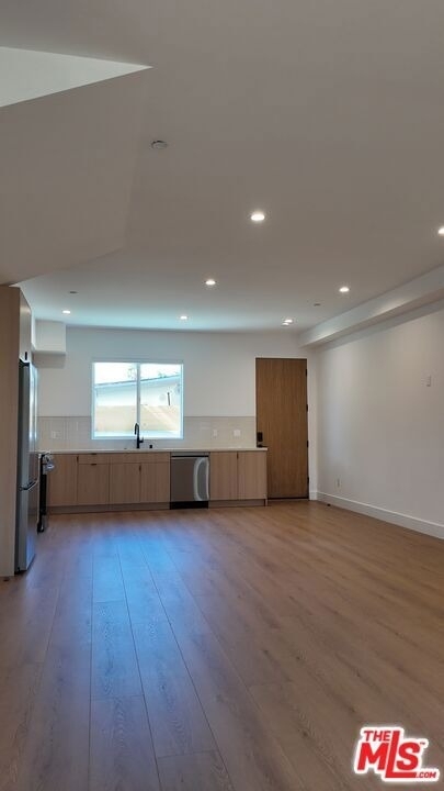5225 W 20th Street - Photo 3