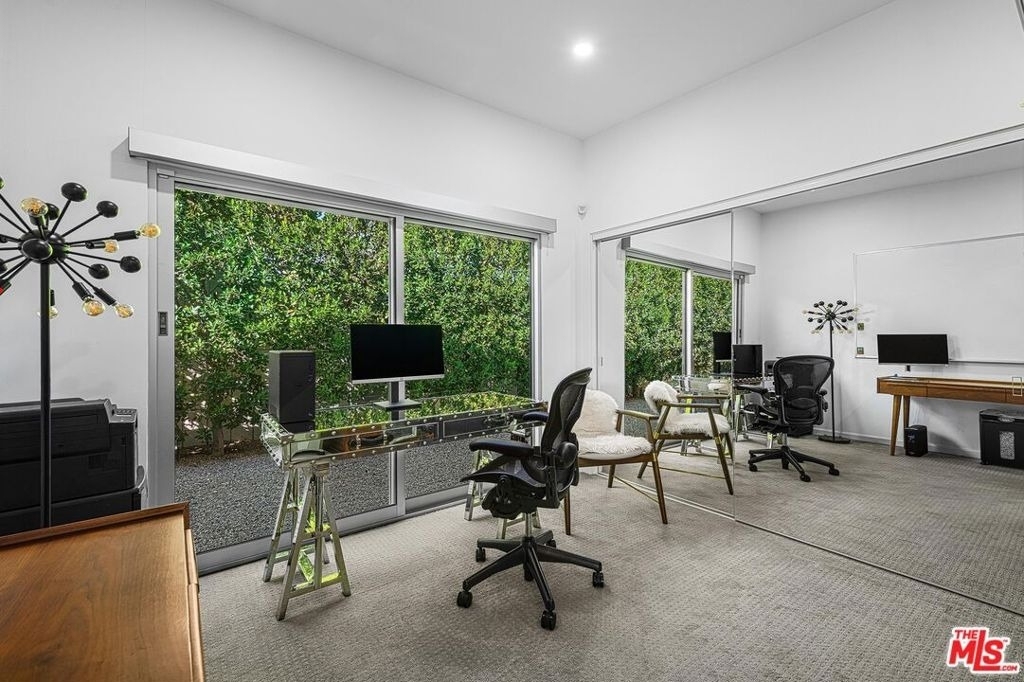 2326 E Finley Road - Photo 29