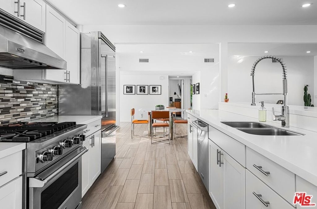 2326 E Finley Road - Photo 9