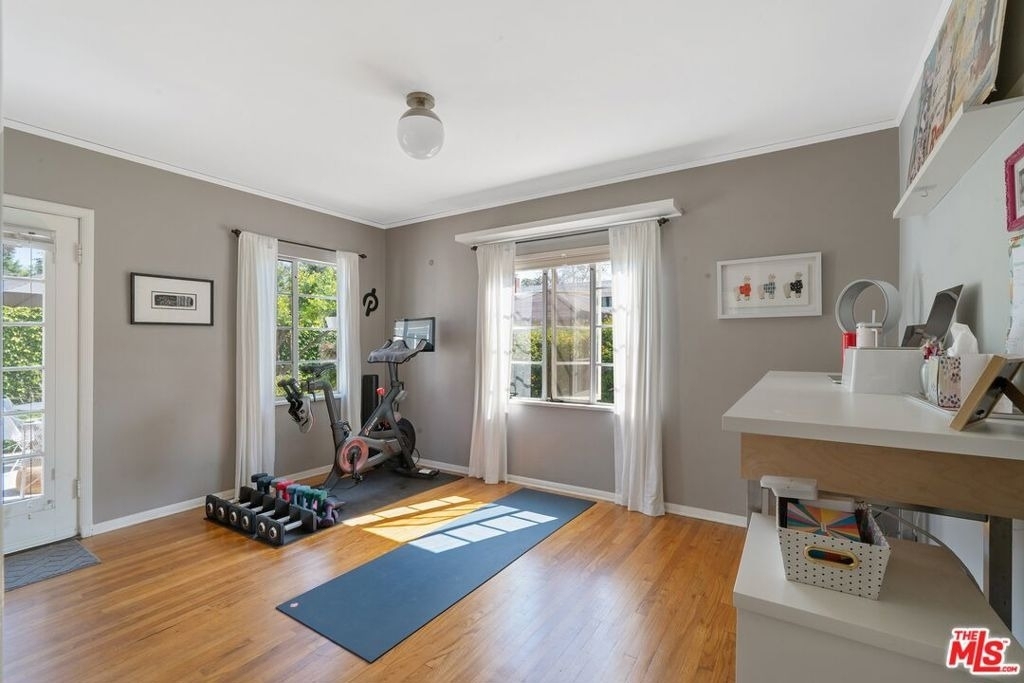 4224 Alcove Avenue - Photo 13