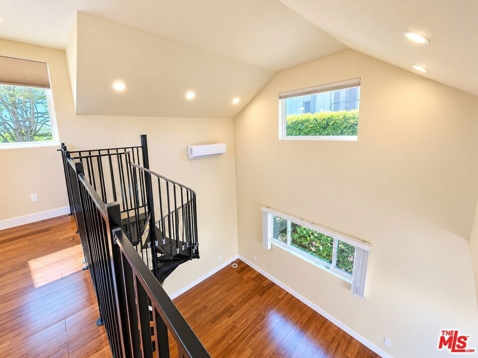 1658 S Carmelina Avenue - Photo 5