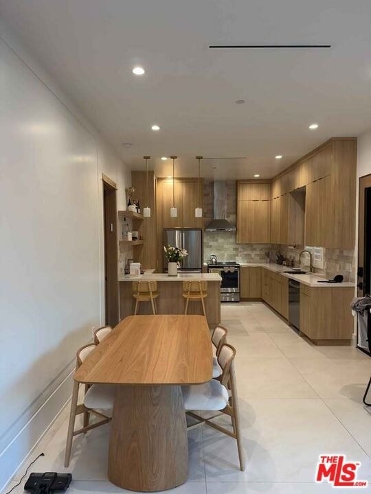 19037 Keswick Street - Photo 8
