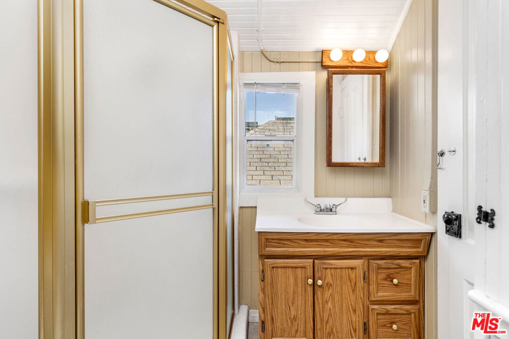 129 Ocean Park Boulevard - Photo 15