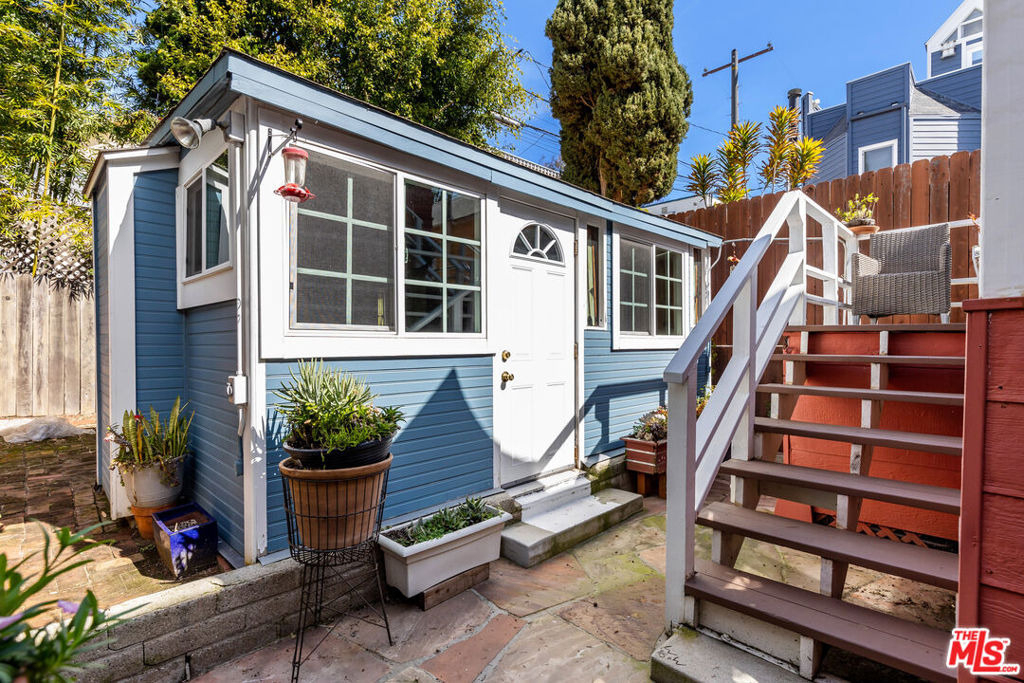 129 Ocean Park Boulevard - Photo 21