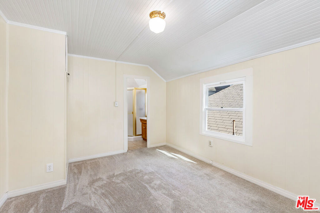 129 Ocean Park Boulevard - Photo 16