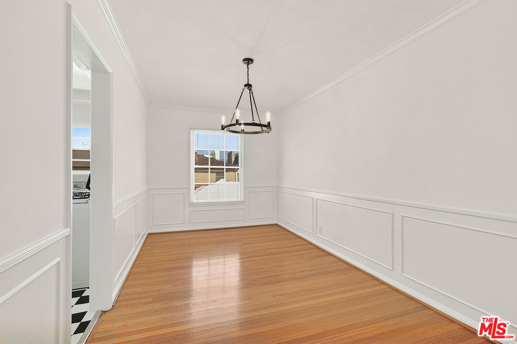 1474 1/2 Reeves Street - Photo 4